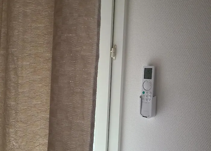 Apartment With Air Conditioning, Private Parking, Balcony, Agen