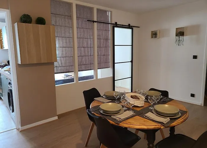 With Air Conditioning, Private Parking, Balcony, Apartment